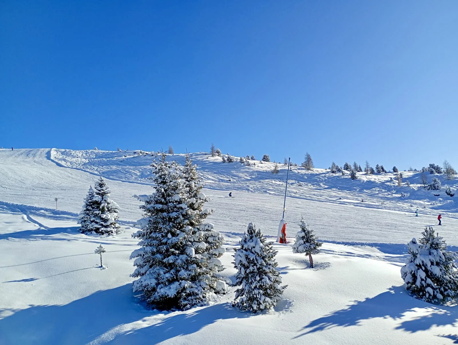Narty w Val di Fiemme — spokojna dolina w Trentino i światowa stolica biegówek